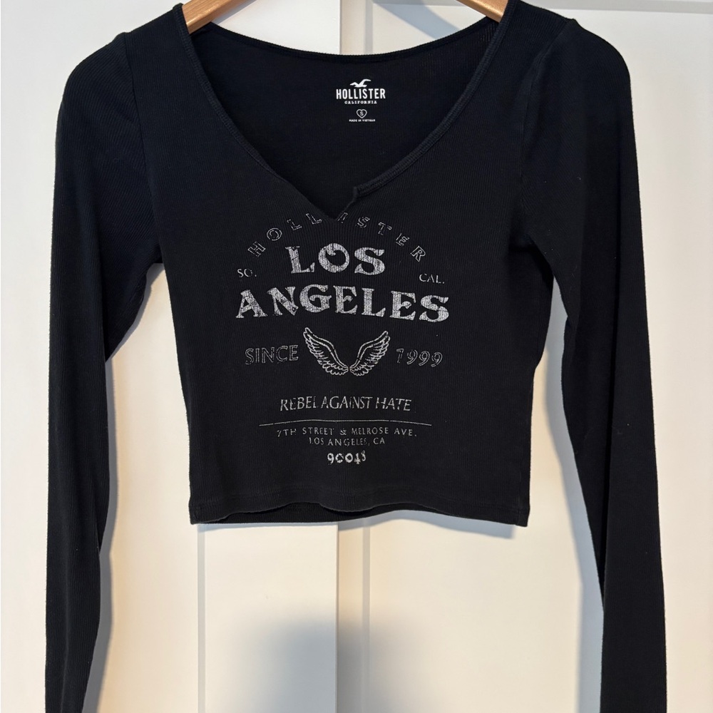 Hollister Black Graphic Crop Long Sleeve Tee